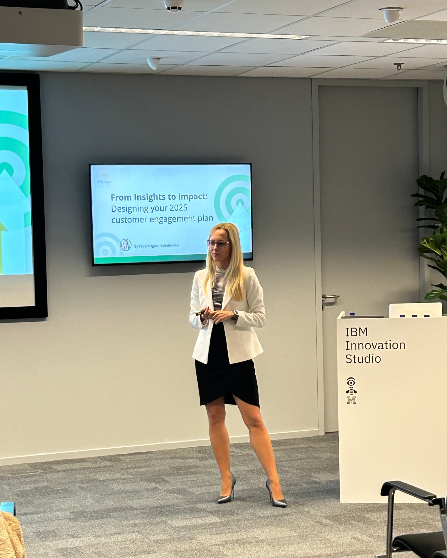 Petra Wagner presenting a customer engagement session at an IBM Innovation Studio event